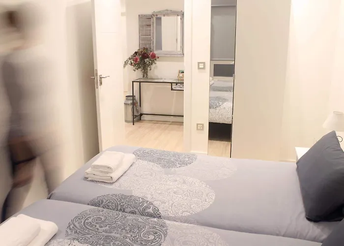 Talaia Ht ホームステイ