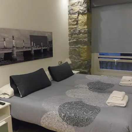 Quarto em Acomodações Particulares Talaia Ht *