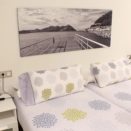 Quarto em Acomodações Particulares Talaia Ht