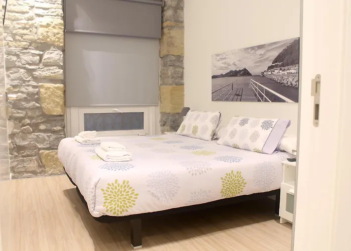 Talaia Ht Проживание в семье *